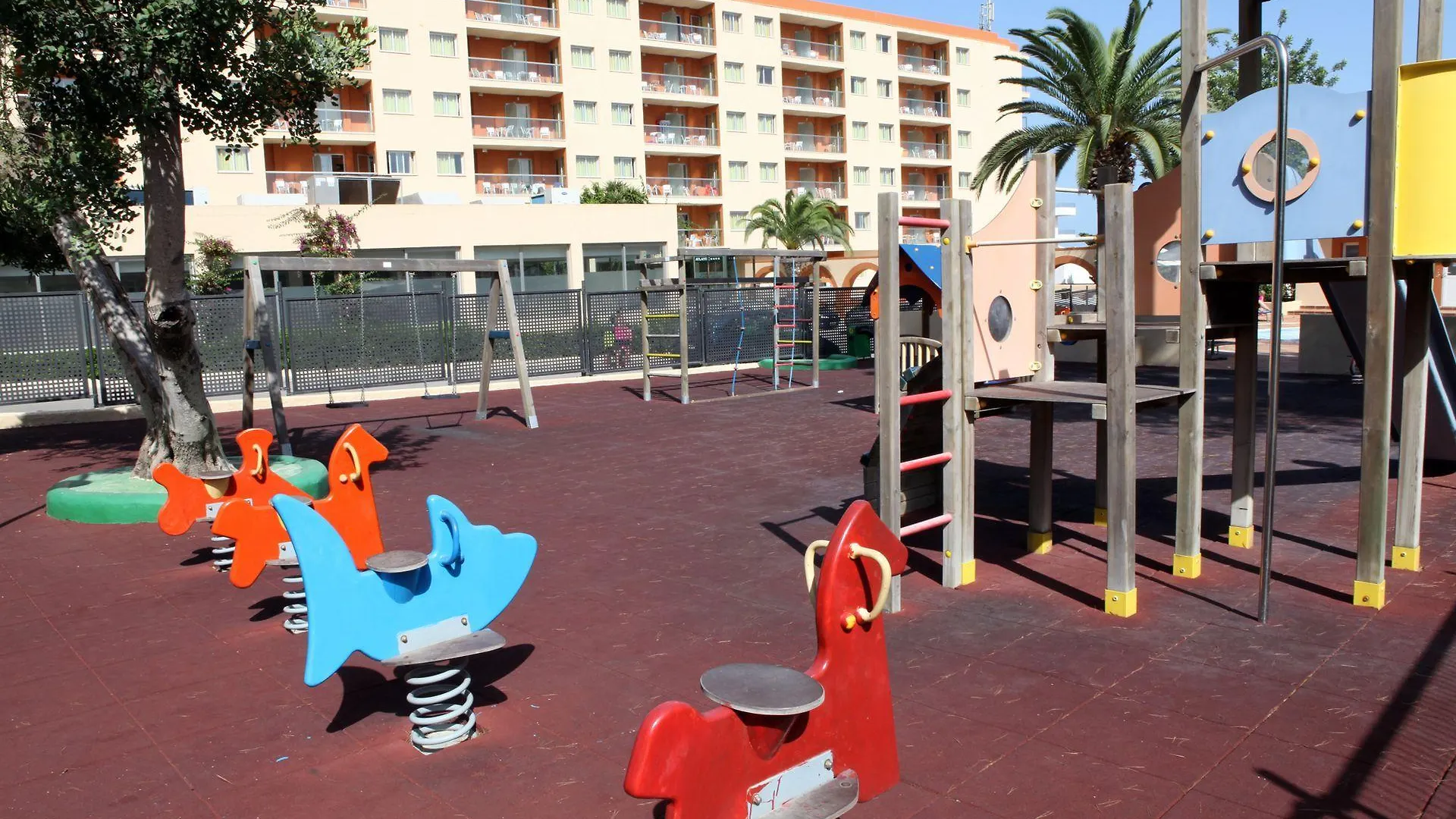 Aparthotel Moon Dreams Atlantic Es Canar  Spain