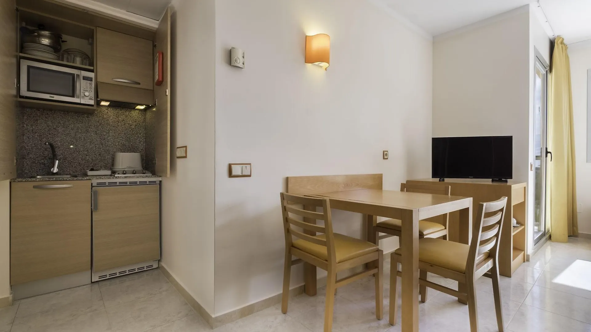 Hotel Aparthotel Moon Dreams Atlantic Es Cana