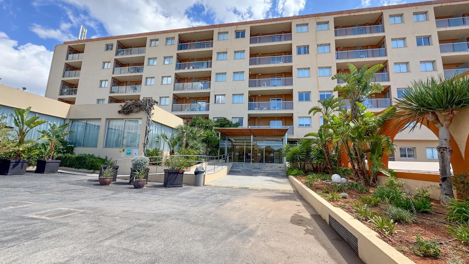 Aparthotel Moon Dreams Atlantic Es Cana
