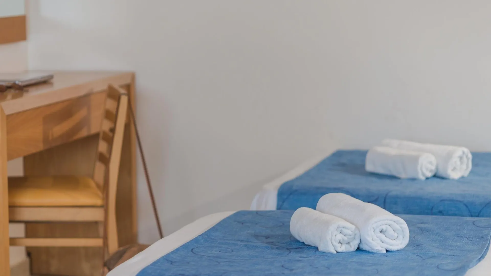 Aparthotel Moon Dreams Atlantic Es Canar  Es Canar (Ibiza)